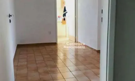 Apartamento com 2 dormitórios à venda, 83 m² por R$ 200.000 - Parque Santo Antônio - Jacareí/SP