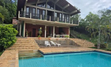 Casa com 3 dormitórios à venda, 300 m² por R$ 2.120.000,00 - Condomínio Lagoinha - Jacareí/SP