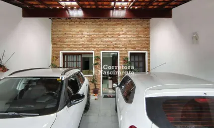 Casa com 3 dormitórios à venda por R$ 390.000,00 - Parque Califórnia - Jacareí/SP