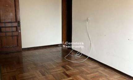 Apartamento com 3 dormitórios para alugar, 120 m² por R$ 2.191/mês - Centro - Jacareí/SP