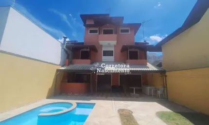 Casa com 3 dormitórios à venda, 203 m² por R$ 1.100.000 - Villa Branca - Jacareí/SP