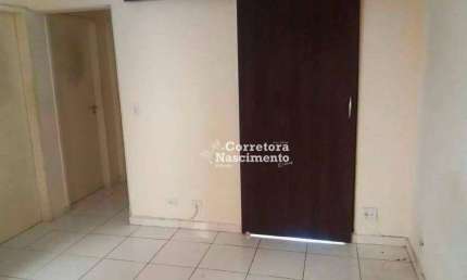Apartamento com 2 dormitórios para alugar, 44 m² por R$ 1.698,00/mês - Jardim Coleginho - Jacareí/SP