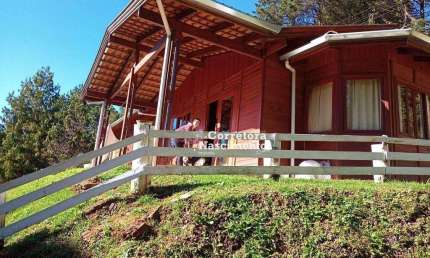 Casa com 3 dormitórios à venda por R$ 570.000 - Parque das Águas Claras - Campos do Jordão/SP
