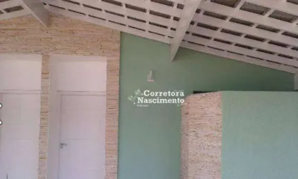 Casa com 2 dormitórios para alugar, 102 m² por R$ 3.047/mês - Jardim Santa Maria - Jacareí/SP