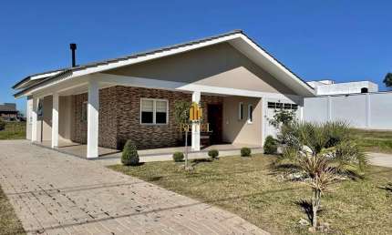 Casa à venda no bairro Santa Justina - Caxias do Sul/RS