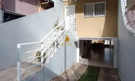 Sobrado à venda no bairro vinhedos - caxias do sul/rs