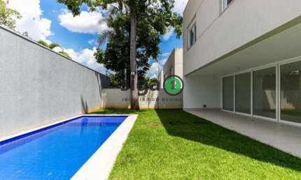 Casa em Condomínio Residencial em Chácara Santo Antônio (Zona Sul)