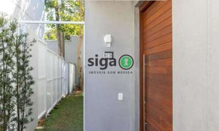 Casa  a venda em condomínio na Chácara Santo Antônio com 483m², 4 suítes, 5 vagas