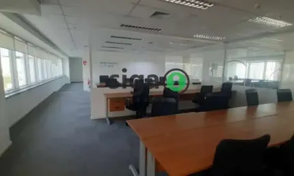 Sala comercial no Brooklin-Ed Bolsa De Imóveis, para venda ou aluguel.