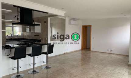 VENDE na VILA ANDRADE  Apartamento com 3 Suítes e três Vagas