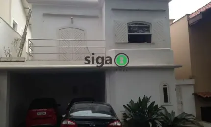 Casa Espaçosa e Sofisticada em Condomínio Completo! Jardim Ampliação