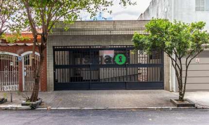 Aluguel casa térrea, 140m², 2 dormitórios, 1 banheiro, com edícula, próximo metrô Belém