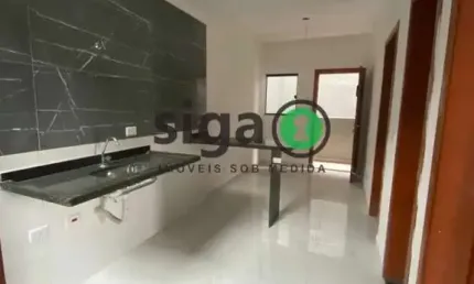 Apartamento com vaga de garagem e elevado na parte alta do Carrão