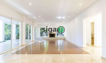 Casa em Condomínio a venda  na Chácara Flora com 4 quartos