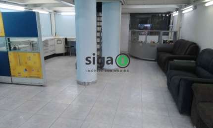 Loja em Prédio Residencial á Venda na Bela Vista- 112m²!