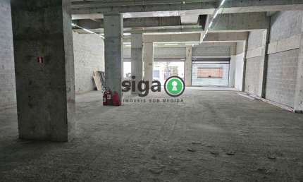 Ponto comercial para alugar na Rua Tomé Portes, 131, Parada Inglesa, São Paulo
