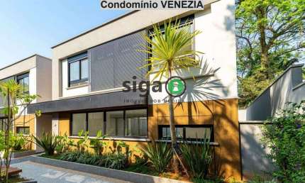 Casa em condomínio à Venda  no Alto da Boa Vista com 4 quartos
