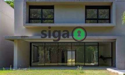 Casa em Condomíno, com 4 suites, 4 vagas na Chácara Santo Antonio, com infra para elevador
