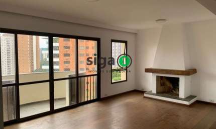 VENDE na Vila Suzana (Região do Morumbi) Apartamento com 3 quartos e 3 Vagas