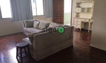 VENDE Apartamento no Campo Belo com 3 Dormitórios, um suíte e 2 Vagas