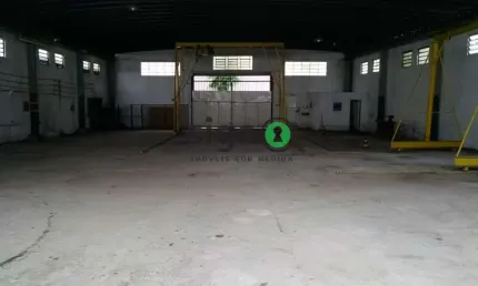 Galpão comercial fácil acesso com a Avenida Atlântica e a Marginal Pinheiros!