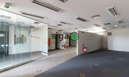 Loja  no térreo com 180m², com 6 salas e 3 banheiros para locação ou venda em alto de pinheiros
