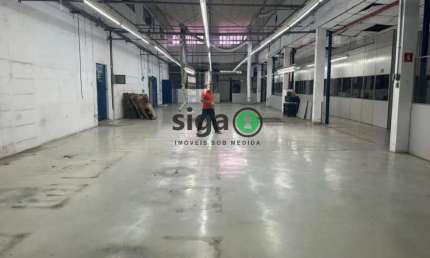 Oportunidade Única! Prédio Comercial para Locação - Localização Estratégica