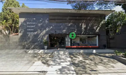 Casa Comercial para Locação no Jardim América - 830m², Ideal para Consulados ou Sede Corporativa!