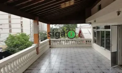 Casa assobradada para Locação e  uso Comercial na Vila Madalena, 3 suites, salas, cozinha, 5 vagas