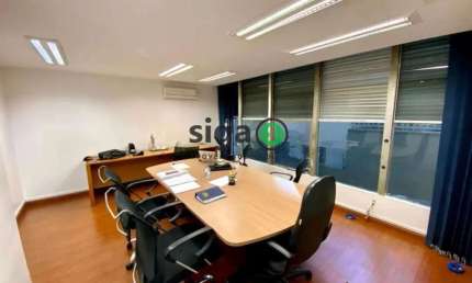 Casa comercial para alugar na Rua Sava, 143, Vila Moinho Velho, São Paulo