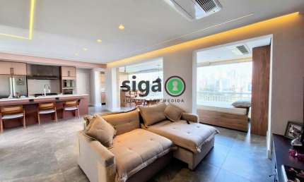 Apartamento à venda, de 138m2, com 3 suites e 3 vagas na Vila Andrade