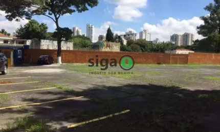 Terreno à venda na Av. dos Bandeirantes - Oportunidade única na rota de valorização urbana!!!