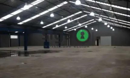 Galpão com Galpão com 1.543m², na Vila Leopoldina para locação