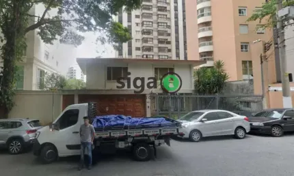 Casa com 3 quartos à venda na Rua Inajaroba, 156, Vila Nova Conceição, São Paulo