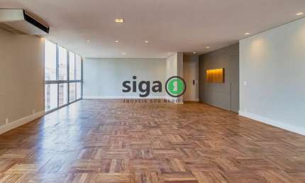 Apartamento Alto Padrão 250m² - 3 Suítes - Reformado -  Sanra Cecília