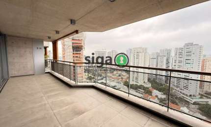 Apartamento 3 Quartos com 3 suítes, 3 vagas de garagem, 167m²  á venda Itaim Bibi