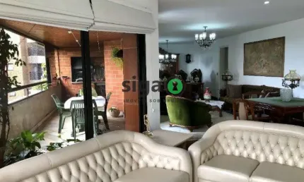 Apartamento no Panamby com 230 metros - 4 suítes - 5 banheiros - 4 vagas