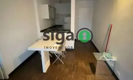Apto com 2 quartos , para locação semi mobiliado, na vila nova conceição com 1 vaga