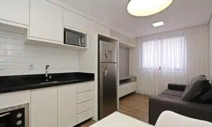 Apartamento com 1 quarto para alugar na Rua Brigadeiro Franco, 552, Mercês, Curitiba por R$ 2.600