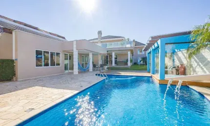 Casa com 5 quartos à venda na Ângelo Mazzarotto, 562, Santa Felicidade, Curitiba por R$ 3.450.000