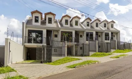 Casa com 3 quartos à venda na Rua Doutor Lubumir Viergbiski, 679, Campo Comprido, Curitiba por R$ 1.400.000