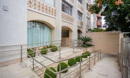 Apartamento com 3 quartos à venda na Rua Brigadeiro Franco, 1350, Mercês, Curitiba por R$ 910.000