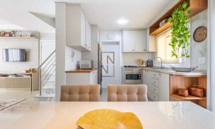 Casa em condomínio fechado com 3 quartos à venda na Rua João Dembinski, 515, Campo Comprido, Curitiba por R$ 1.250.000