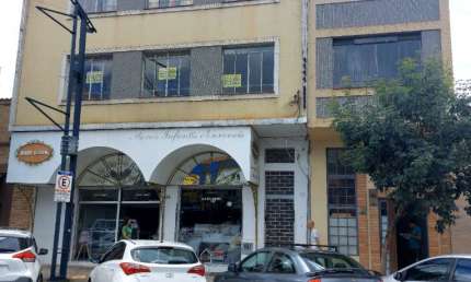 Apartamento com 4 quartos para alugar no Centro, Poços de Caldas 