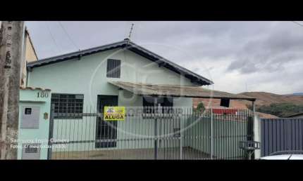 Casa com 2 quartos para alugar no Jardim do Contorno, Poços de Caldas 