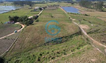 Excelente Área para Sítio com Riacho e Terreno de 58.500m² ( 5.85 HECTARES ) à venda em Tijucas/SC