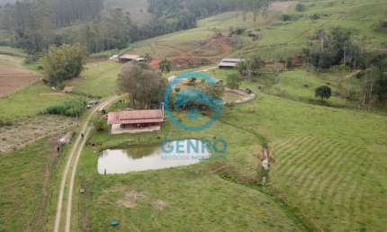 Sítio em Meio a Natureza com 03 Lagoas e com Terreno de 140.000m² ( 14 HECTARES ) à venda em Tijucas/SC
