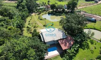 Chácara em Meio a Natureza com Piscina e Terreno com Escritura Pública de 6.300m² à venda em São João Batista/SC