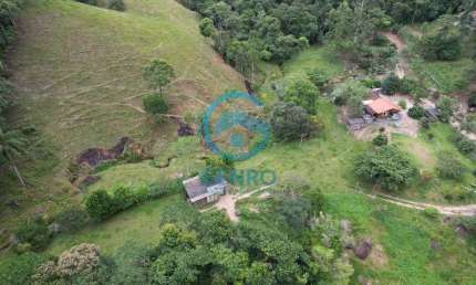 Sítio em Meio a Natureza com Cachoeira, Lagoas e Terreno de 190.000m² ( 19 HECTARES ) à venda em Canelinha/SC