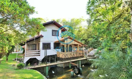 Chácara em Meio a Natureza com Lagoa, Cachoeira e Terreno de 8.000m² à venda em Canelinha/SC
